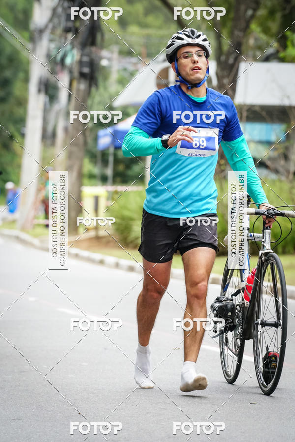 Buy your photos of the eventVSERIES Duathlon & Running on Fotop