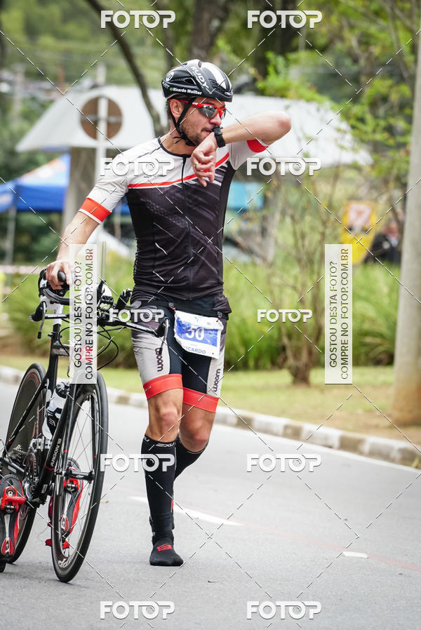 Buy your photos of the eventVSERIES Duathlon & Running on Fotop