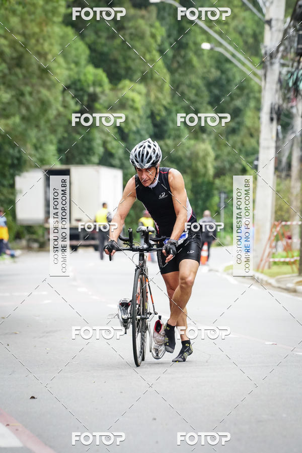 Buy your photos of the eventVSERIES Duathlon & Running on Fotop