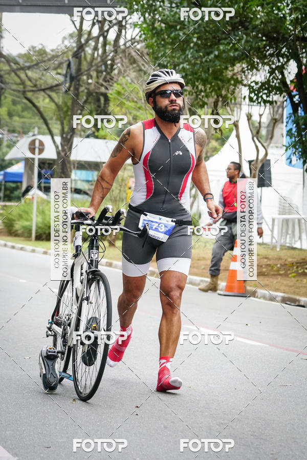 Buy your photos of the eventVSERIES Duathlon & Running on Fotop