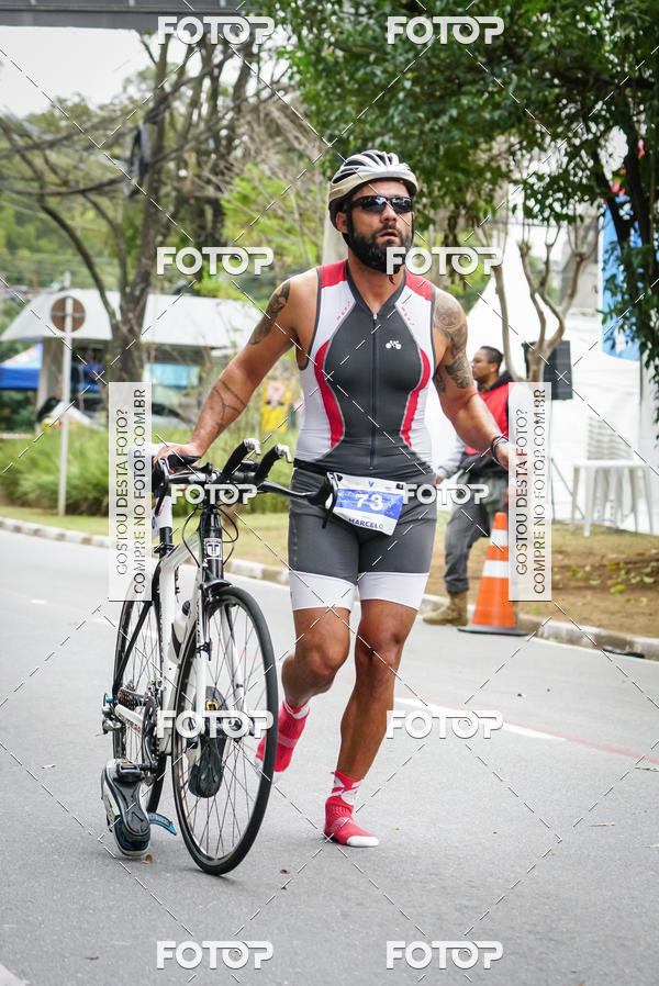 Buy your photos of the eventVSERIES Duathlon & Running on Fotop