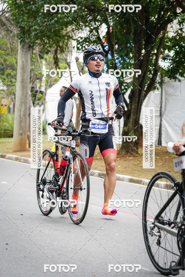 Buy your photos of the eventVSERIES Duathlon & Running on Fotop