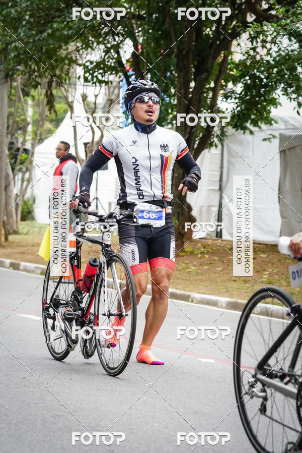 Buy your photos of the eventVSERIES Duathlon & Running on Fotop