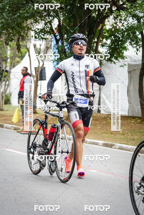 Buy your photos of the eventVSERIES Duathlon & Running on Fotop