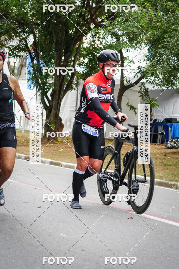 Buy your photos of the eventVSERIES Duathlon & Running on Fotop