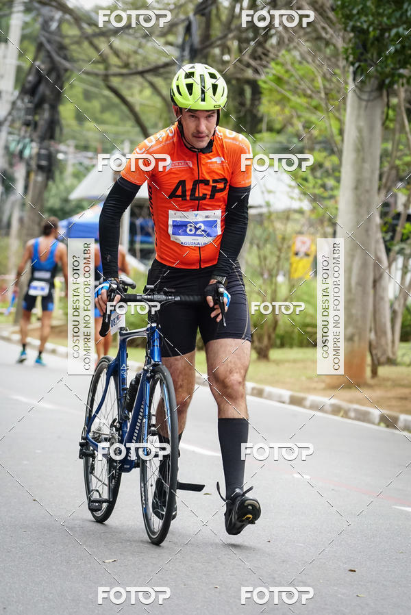 Buy your photos of the eventVSERIES Duathlon & Running on Fotop