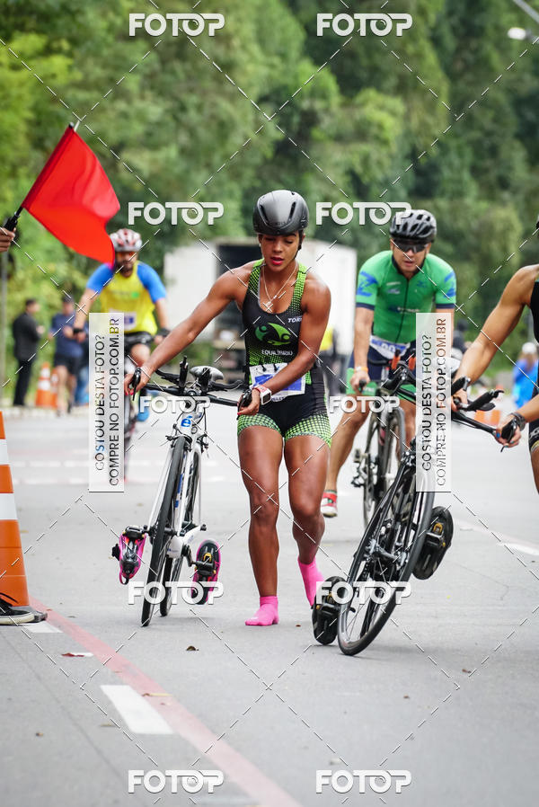 Buy your photos of the eventVSERIES Duathlon & Running on Fotop