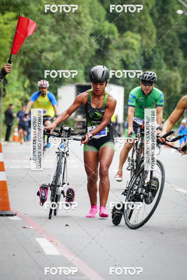 Buy your photos of the eventVSERIES Duathlon & Running on Fotop