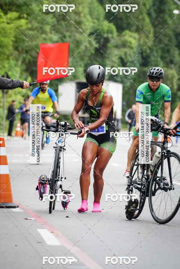 Buy your photos of the eventVSERIES Duathlon & Running on Fotop