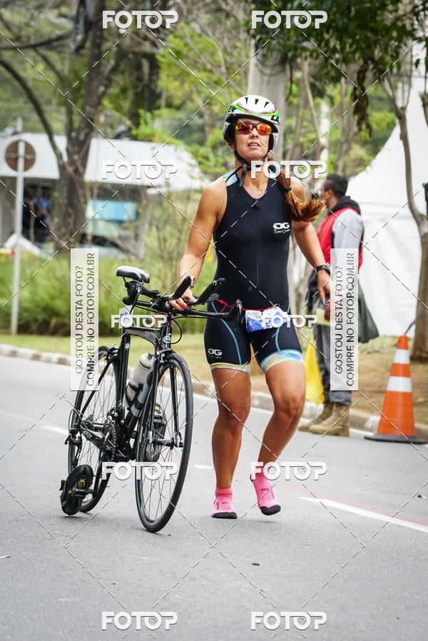 Buy your photos of the eventVSERIES Duathlon & Running on Fotop