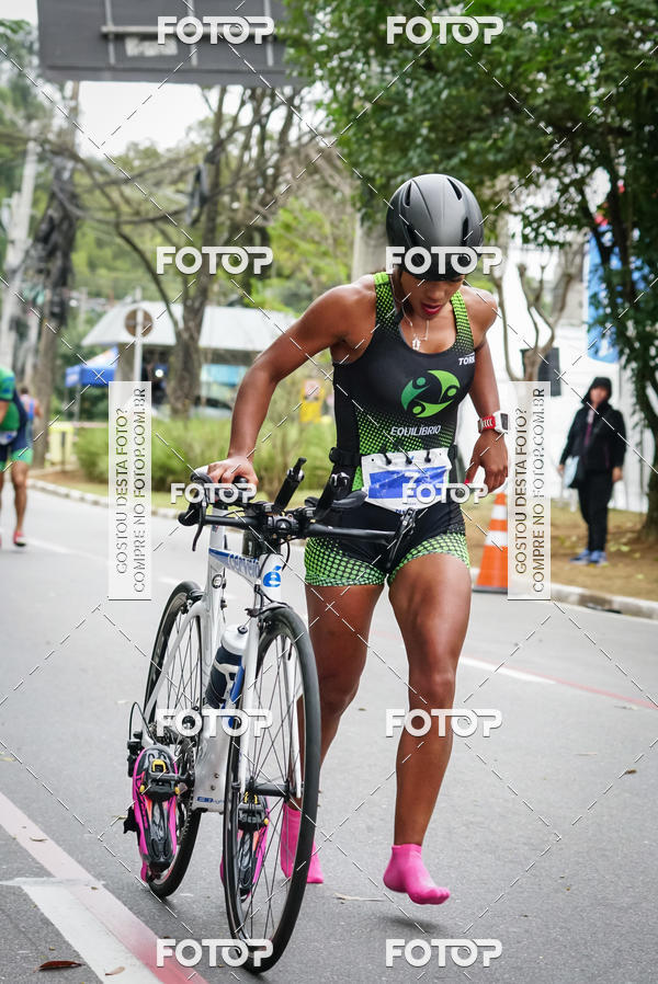 Buy your photos of the eventVSERIES Duathlon & Running on Fotop