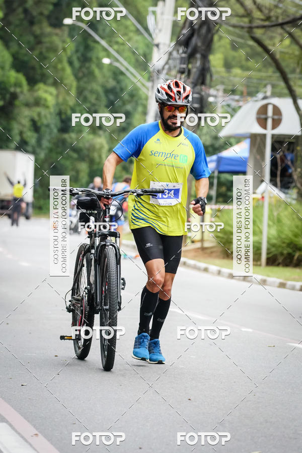 Buy your photos of the eventVSERIES Duathlon & Running on Fotop