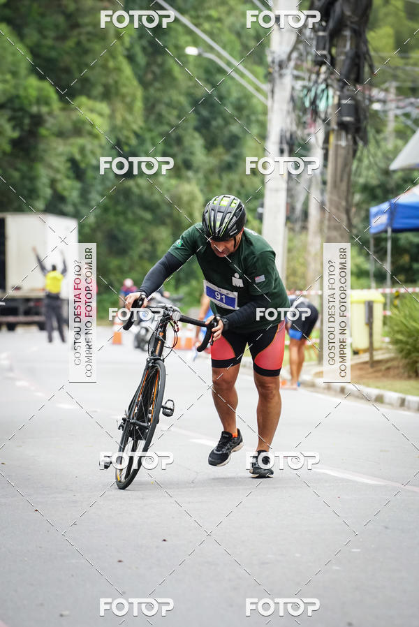 Buy your photos of the eventVSERIES Duathlon & Running on Fotop