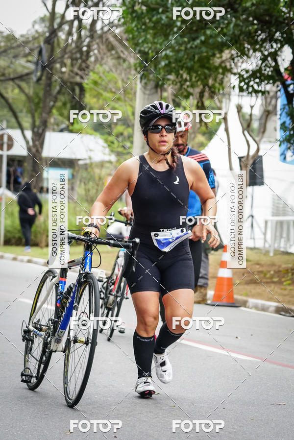 Buy your photos of the eventVSERIES Duathlon & Running on Fotop