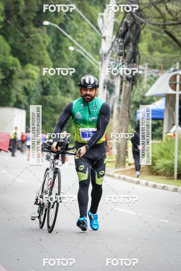 Buy your photos of the eventVSERIES Duathlon & Running on Fotop