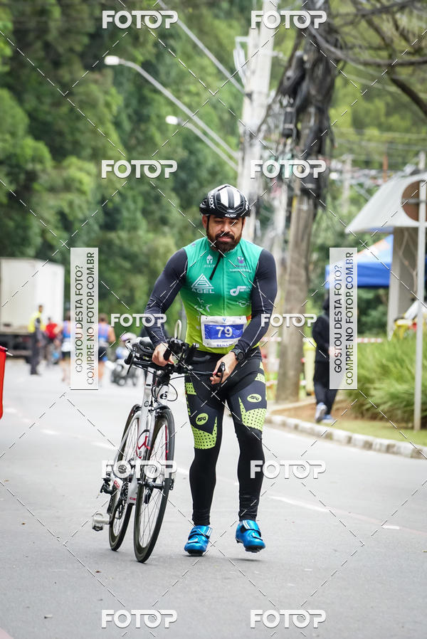 Buy your photos of the eventVSERIES Duathlon & Running on Fotop