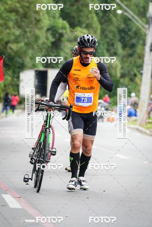 Buy your photos of the eventVSERIES Duathlon & Running on Fotop