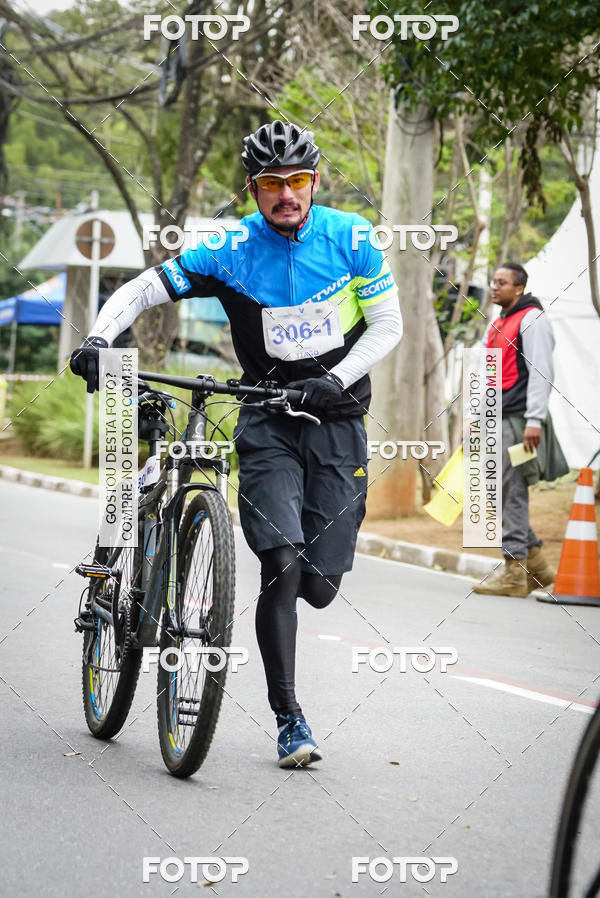 Buy your photos of the eventVSERIES Duathlon & Running on Fotop