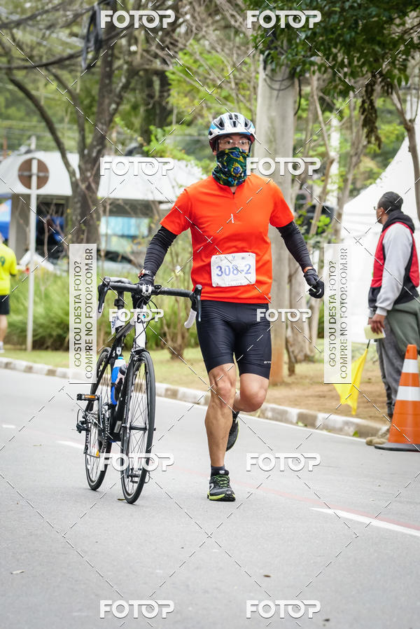 Buy your photos of the eventVSERIES Duathlon & Running on Fotop