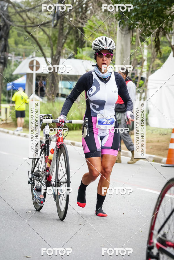 Buy your photos of the eventVSERIES Duathlon & Running on Fotop