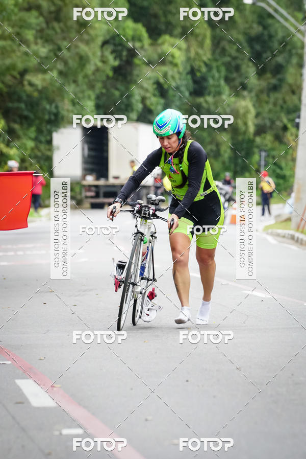 Buy your photos of the eventVSERIES Duathlon & Running on Fotop