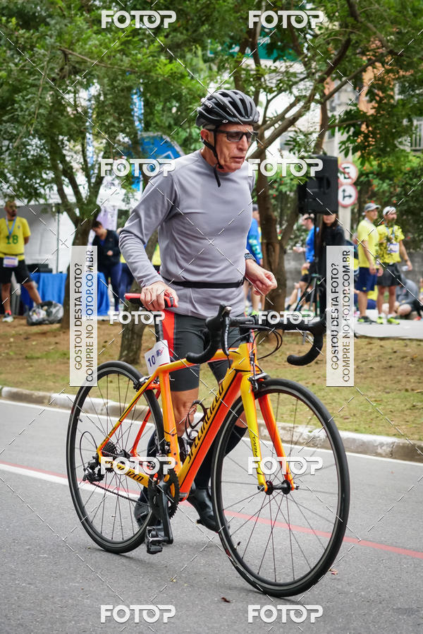 Buy your photos of the eventVSERIES Duathlon & Running on Fotop