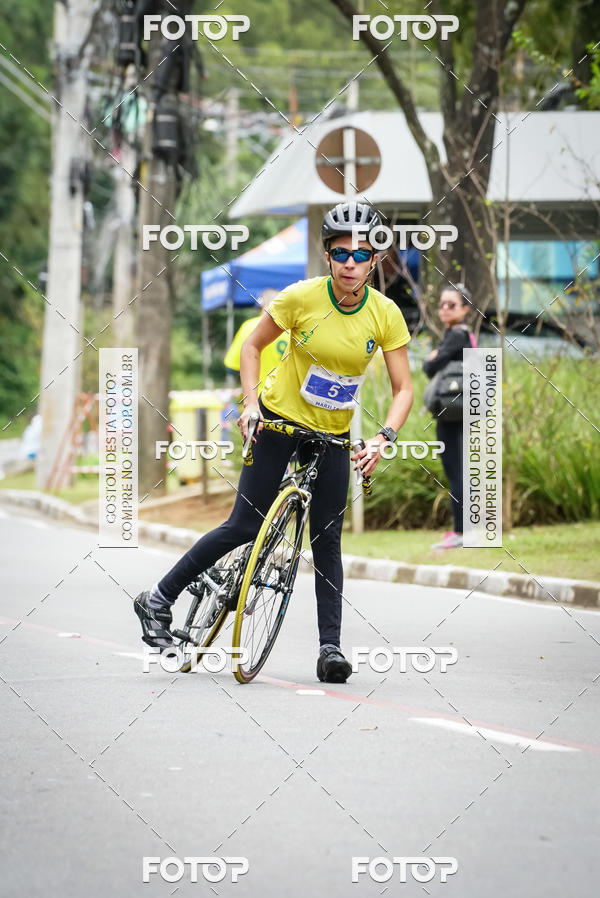 Buy your photos of the eventVSERIES Duathlon & Running on Fotop