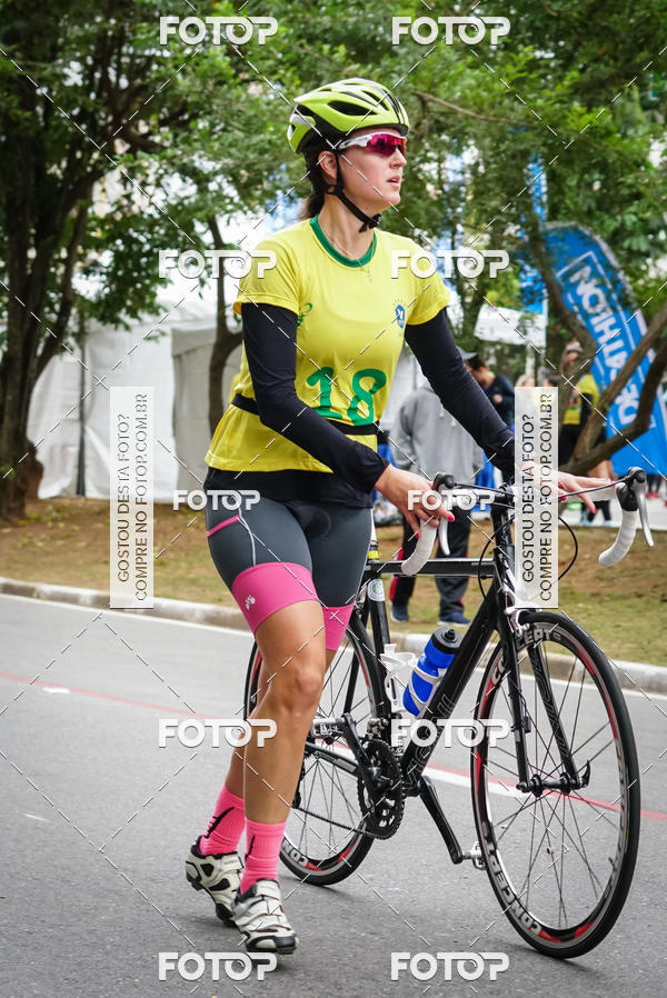 Buy your photos of the eventVSERIES Duathlon & Running on Fotop