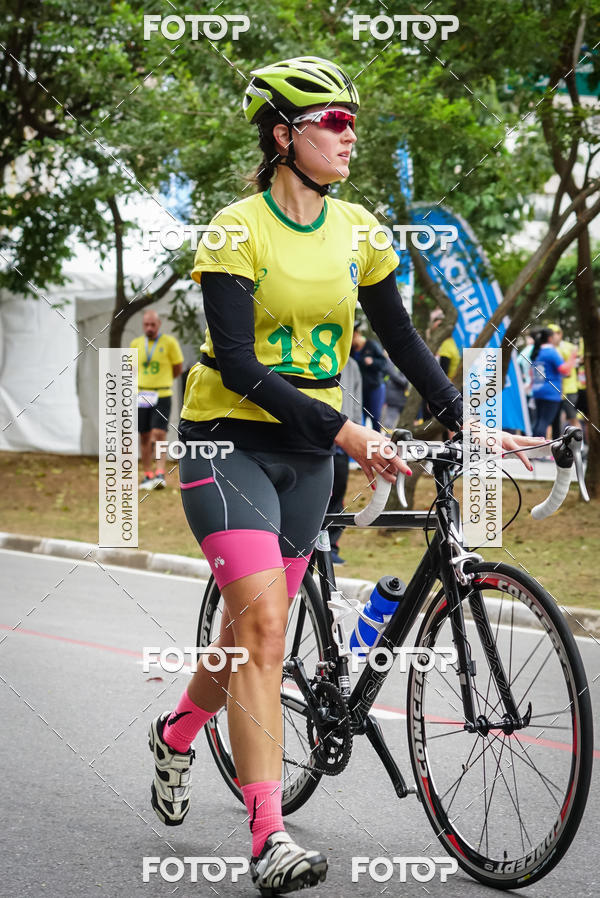 Buy your photos of the eventVSERIES Duathlon & Running on Fotop