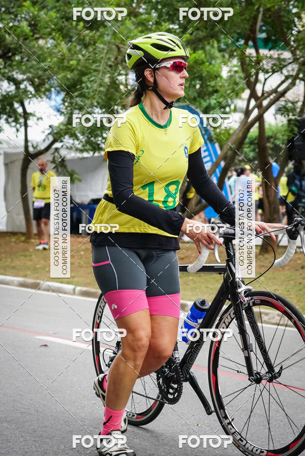 Buy your photos of the eventVSERIES Duathlon & Running on Fotop