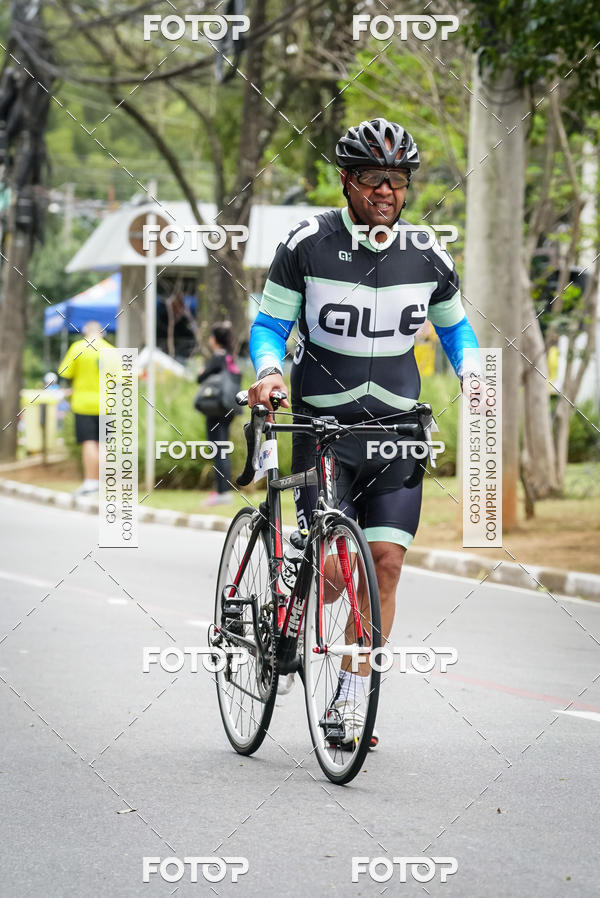 Buy your photos of the eventVSERIES Duathlon & Running on Fotop