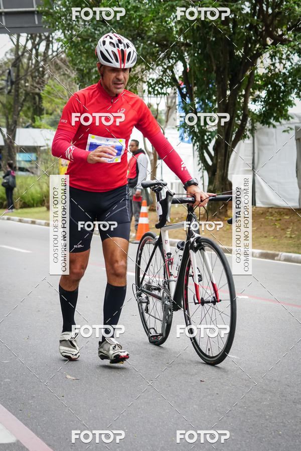 Buy your photos of the eventVSERIES Duathlon & Running on Fotop