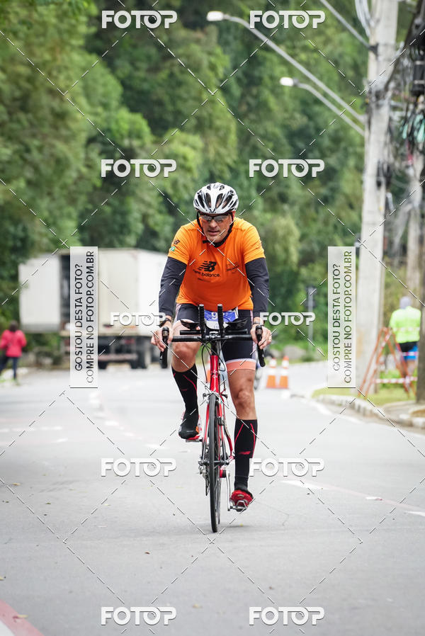 Buy your photos of the eventVSERIES Duathlon & Running on Fotop