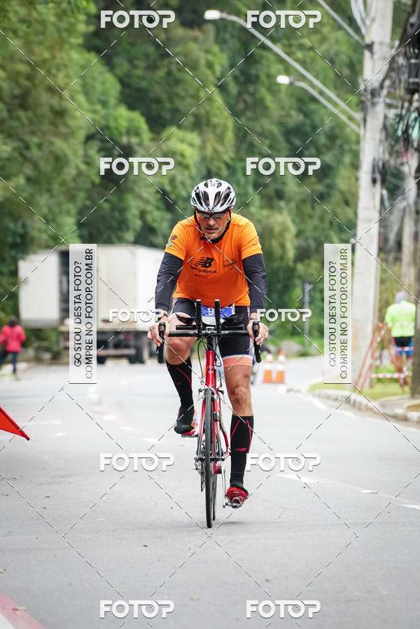 Buy your photos of the eventVSERIES Duathlon & Running on Fotop