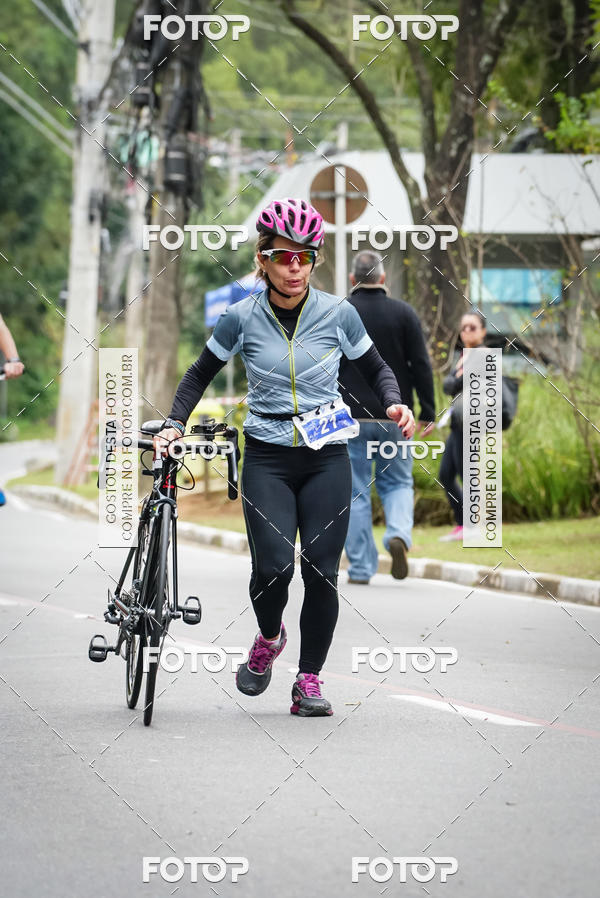 Buy your photos of the eventVSERIES Duathlon & Running on Fotop