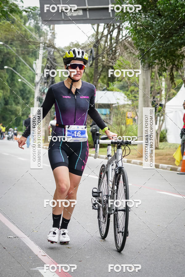 Buy your photos of the eventVSERIES Duathlon & Running on Fotop