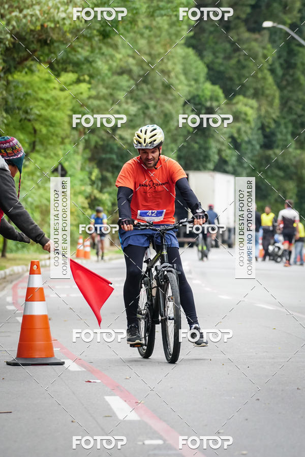 Buy your photos of the eventVSERIES Duathlon & Running on Fotop