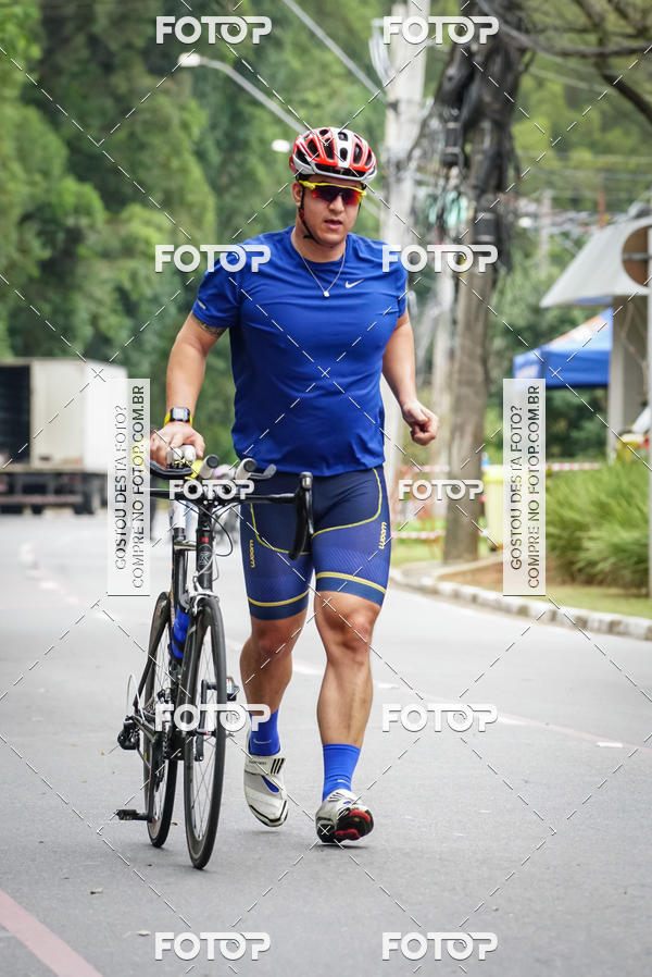 Buy your photos of the eventVSERIES Duathlon & Running on Fotop