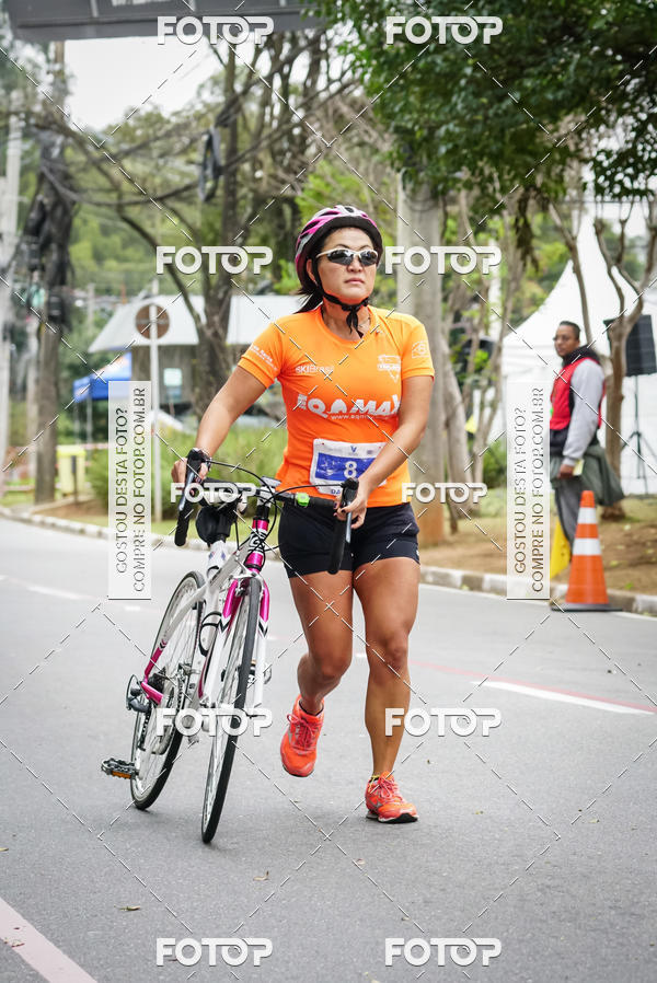 Buy your photos of the eventVSERIES Duathlon & Running on Fotop