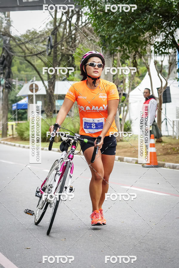 Buy your photos of the eventVSERIES Duathlon & Running on Fotop