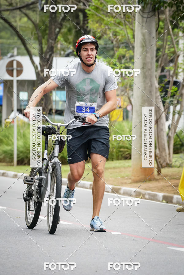 Buy your photos of the eventVSERIES Duathlon & Running on Fotop