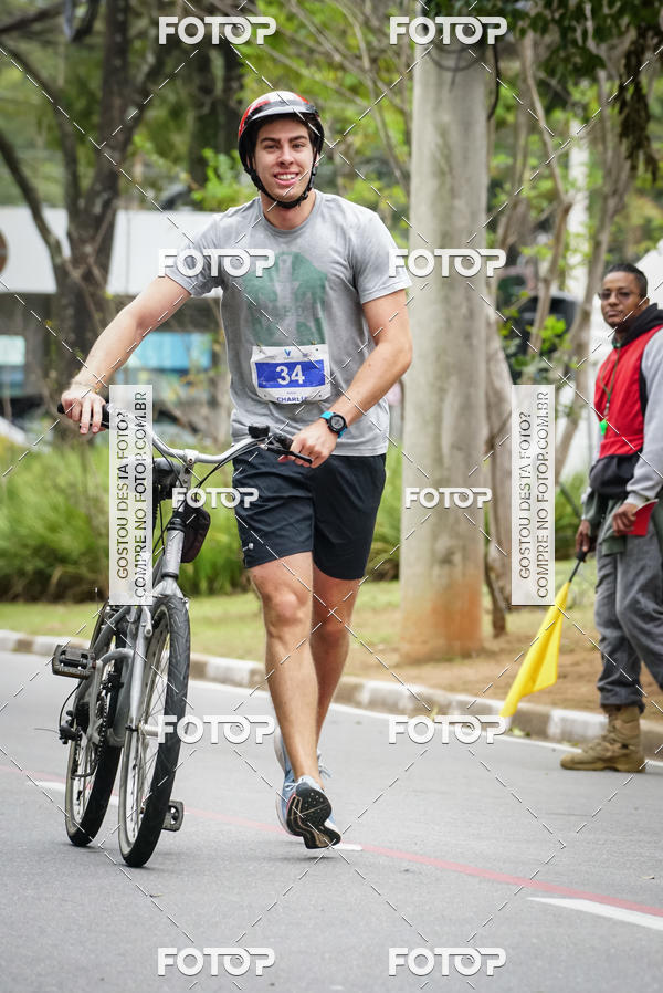 Buy your photos of the eventVSERIES Duathlon & Running on Fotop