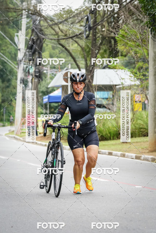 Buy your photos of the eventVSERIES Duathlon & Running on Fotop