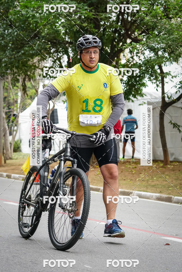 Buy your photos of the eventVSERIES Duathlon & Running on Fotop