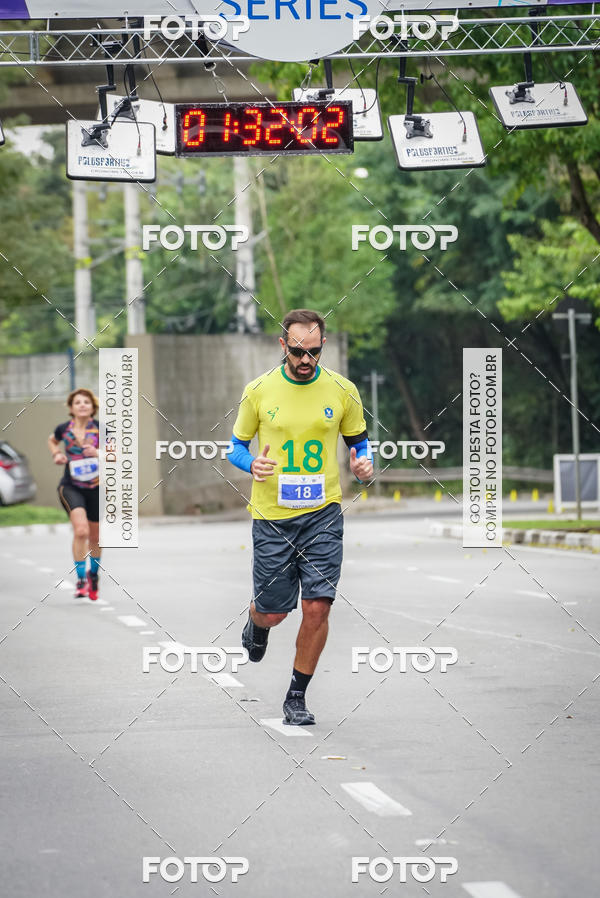 Buy your photos of the eventVSERIES Duathlon & Running on Fotop