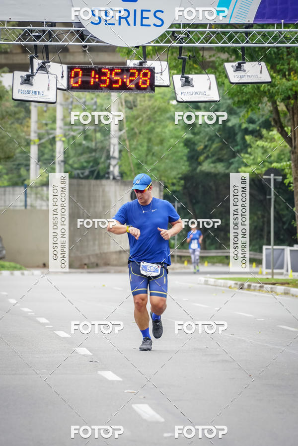 Buy your photos of the eventVSERIES Duathlon & Running on Fotop