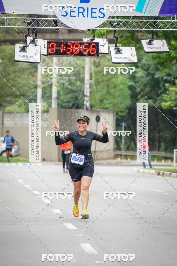 Buy your photos of the eventVSERIES Duathlon & Running on Fotop
