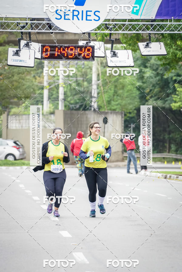 Buy your photos of the eventVSERIES Duathlon & Running on Fotop