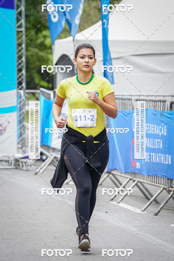 Buy your photos of the eventVSERIES Duathlon & Running on Fotop