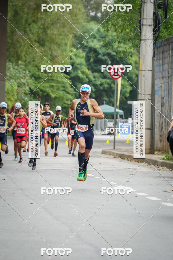 Buy your photos of the eventVSERIES Duathlon & Running on Fotop
